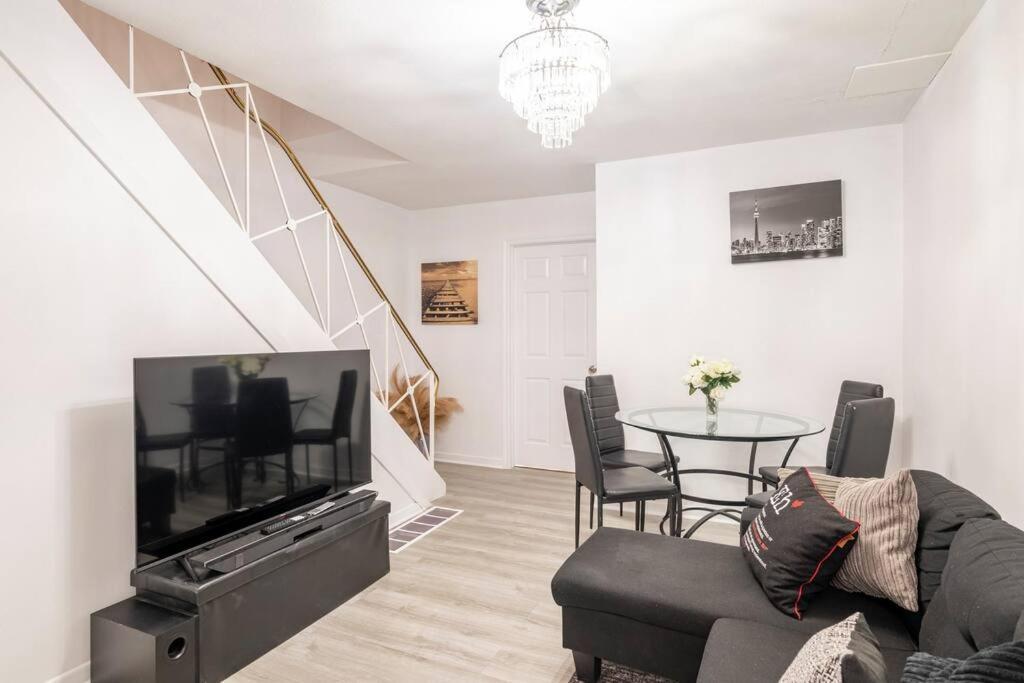 Harmony Home Near University Of Waterloo Dış mekan fotoğraf